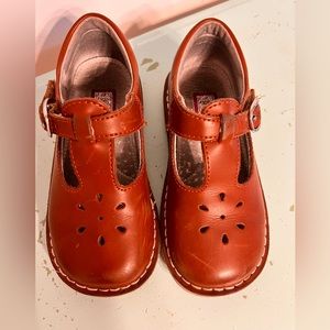Toddler Mary Jane style shoes